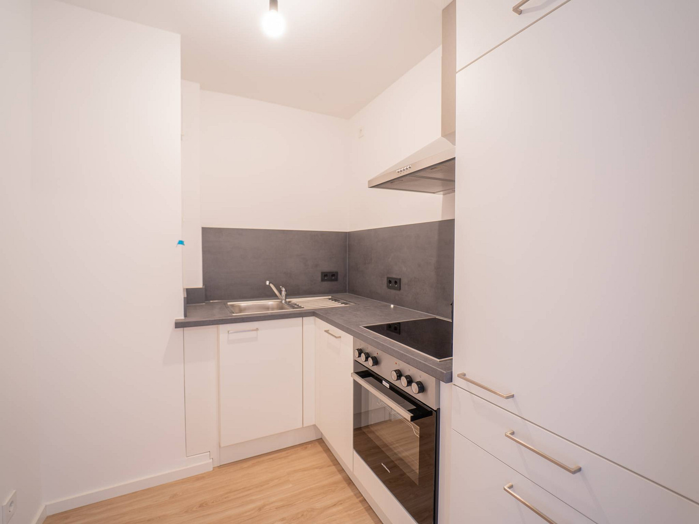 Frisch saniertes Highlight in Hamburg-Schnelsen: Helle Wohnung ab 01.09. zu vermieten! – Frohmestraße 46, 22457 Hamburg(Schnelsen) – Vorschaubild 3
