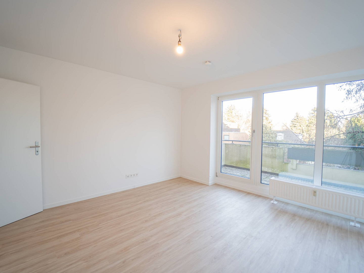 Frisch saniertes Highlight in Hamburg-Schnelsen: Helle Wohnung ab 01.09. zu vermieten! – Frohmestraße 46, 22457 Hamburg(Schnelsen) – Vorschaubild 5