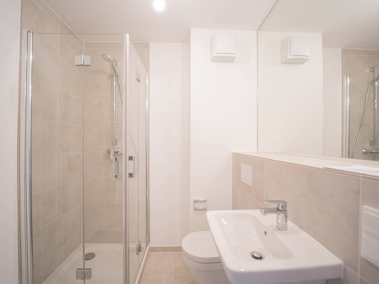 Frisch saniertes Highlight in Hamburg-Schnelsen: Helle Wohnung ab 01.09. zu vermieten! – Frohmestraße 46, 22457 Hamburg(Schnelsen) – Vorschaubild 7