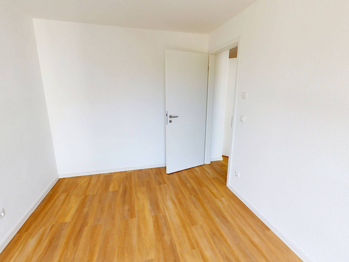 Lichtdurchflutete 83 m² Wohlfühloase: Moderne 3-Zimmer-Wohnung mit Balkon in Villingen – 78048 Villingen-Schwenningen(Villingen) – Vorschaubild 6