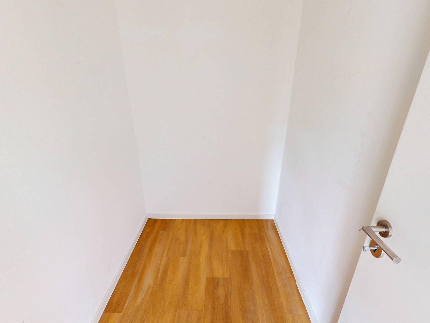 Lichtdurchflutete 83 m² Wohlfühloase: Moderne 3-Zimmer-Wohnung mit Balkon in Villingen – 78048 Villingen-Schwenningen(Villingen) – Vorschaubild 10