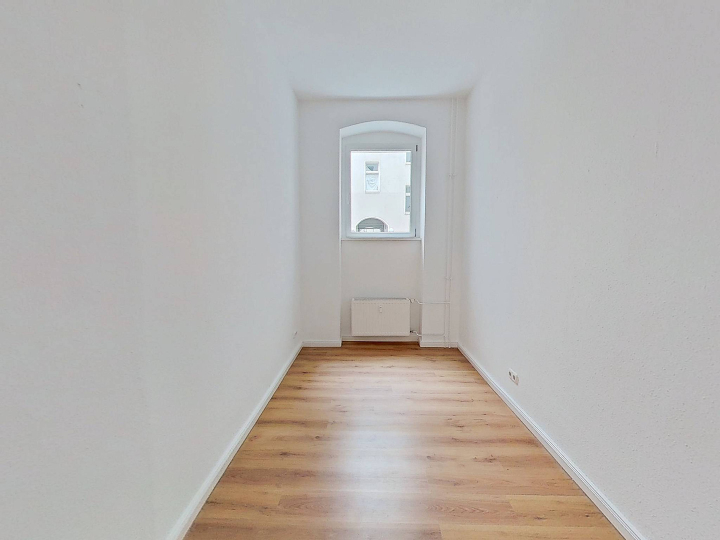 Viel Platz zum Wohlfühlen - Helle 2-Zimmer-Wohnung mit EBK in fußläufiger Nähe zur Altstadt – Breiter Weg 229 a, 39104 Magdeburg(Altstadt) – Vorschaubild 5