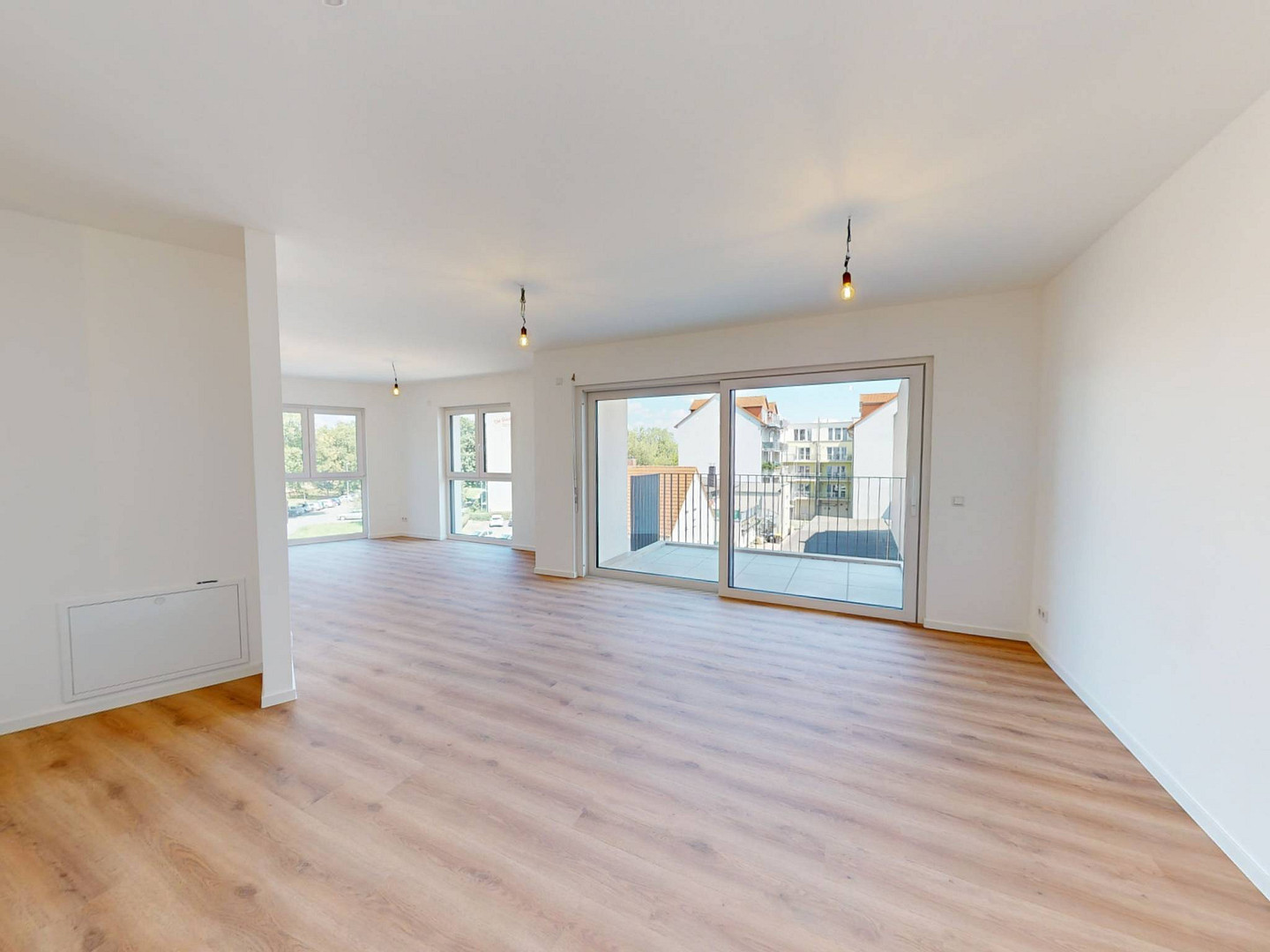 TOP-ANGEBOT: 3-Zimmer-Traumwohnung mit BALKON und moderner EINBAUKÜCHE im BERGQUARTIER Magdeburg! – 39116 Magdeburg(Sudenburg) – Vorschaubild 3