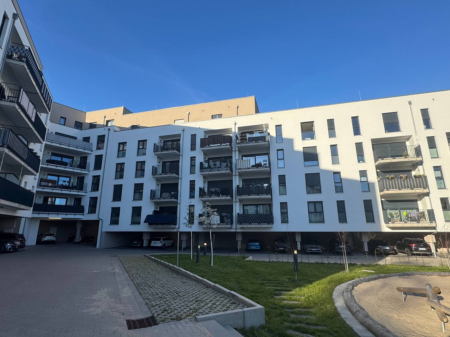 TOP-ANGEBOT: 3-Zimmer-Traumwohnung mit BALKON und moderner EINBAUKÜCHE im BERGQUARTIER Magdeburg! – 39116 Magdeburg(Sudenburg) – Vorschaubild 17