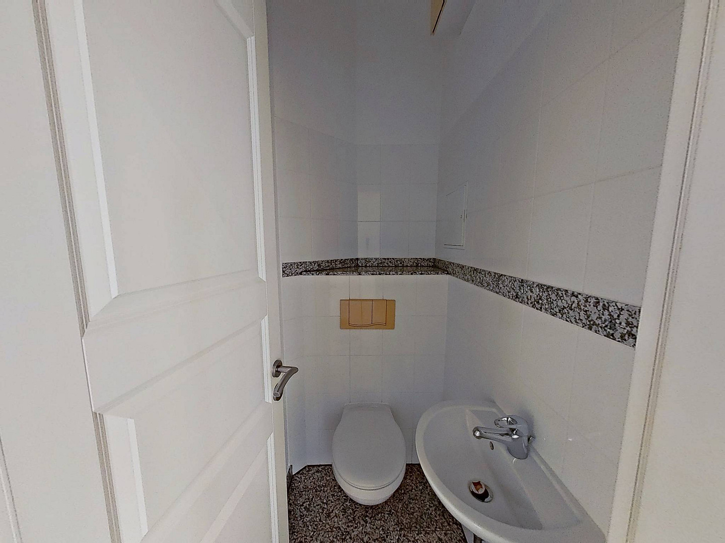 Historischer Charme trifft Wohnkomfort – 4-Zimmer-Altbauwohnung mit Balkon – 39124 Magdeburg-Neue Neustadt(Neue Neustadt) – Vorschaubild 15