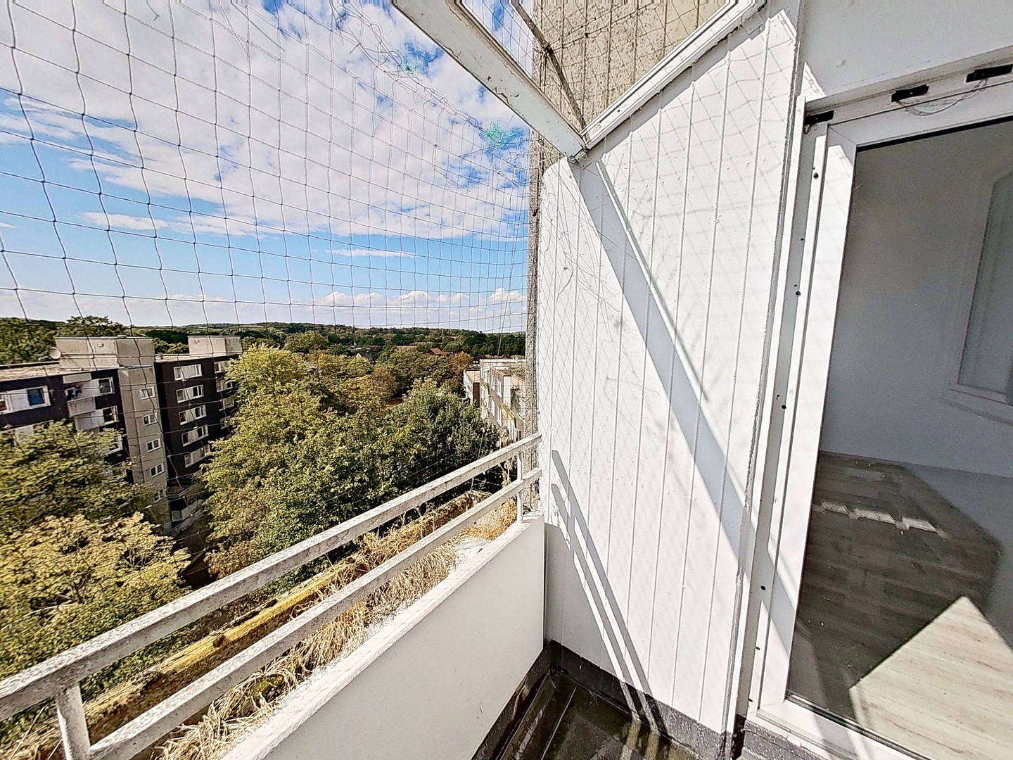 Großes WG-Zimmer mit viel Lichteinfall und eigenem BALKON in Münster-Kinderhaus – 48159 Münster(Kinderhaus) – Vorschaubild 2