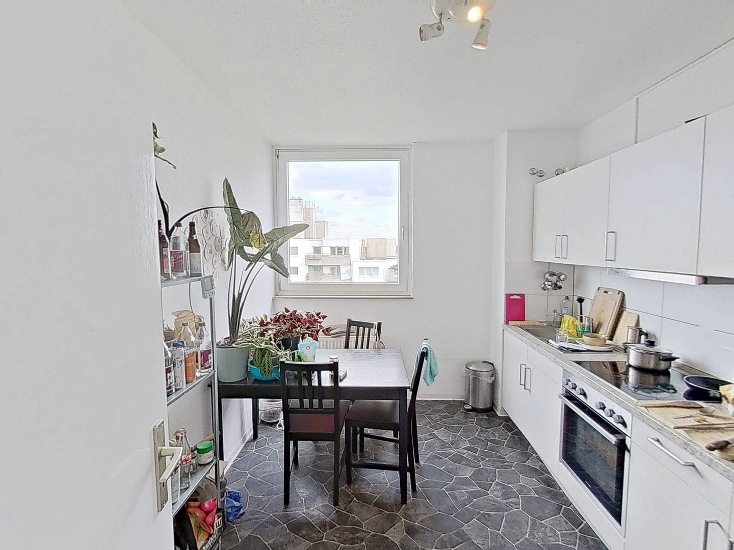 Großes WG-Zimmer mit viel Lichteinfall und eigenem BALKON in Münster-Kinderhaus – 48159 Münster(Kinderhaus) – Vorschaubild 4