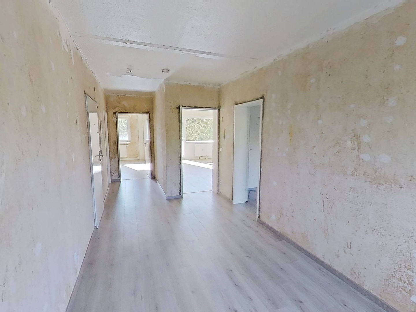 SELBST RENOVIEREN UND SPAREN: Große 4-Zimmer-Wohnung mit BALKON und viel Lichteinfall – 48159 Münster(Kinderhaus) – Vorschaubild 17
