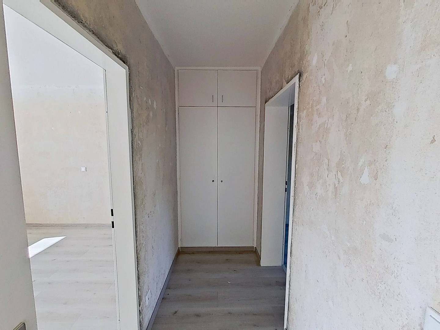SELBST RENOVIEREN UND SPAREN: Große 4-Zimmer-Wohnung mit BALKON und viel Lichteinfall – 48159 Münster(Kinderhaus) – Vorschaubild 18