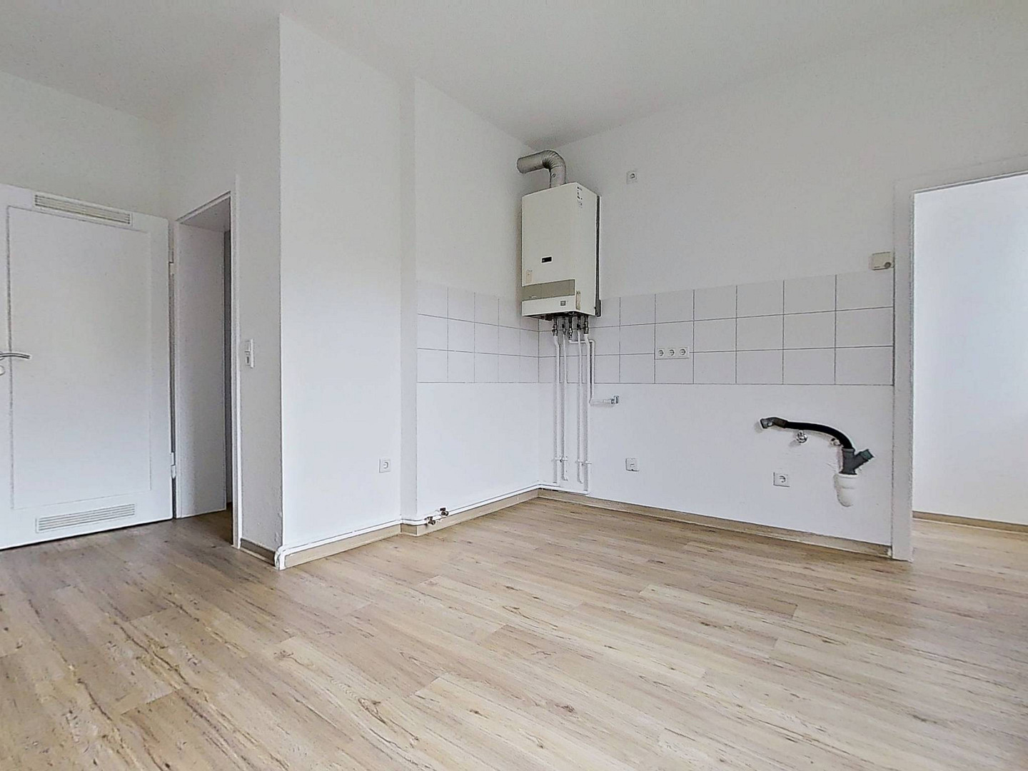 Helle 2-Zimmer-Wohnung mit großer Wohnküche – 33607 Bielefeld – Vorschaubild 6