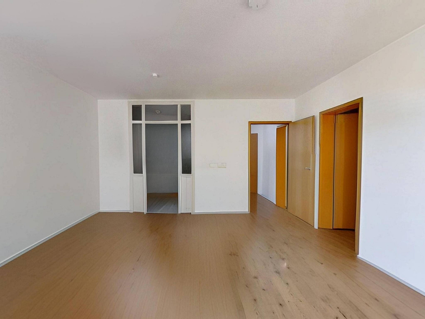 ** Helle 2 Zimmer-Wohnung mit BALKON in Hellerhof ** – 40595 Düsseldorf(Hellerhof) – Vorschaubild 3