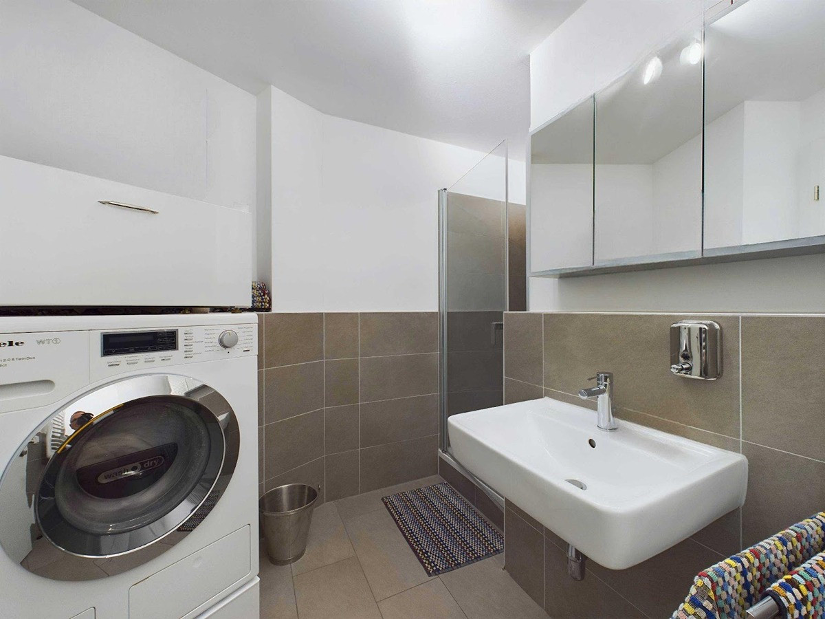 Premium Wohnen in Wandsbek: Helle Neubauwohnung mit Loggia und Team 7 Massivholzküche und Tiefgarage – 22047 Hamburg-Wandsbek(Wandsbek) – Vorschaubild 5