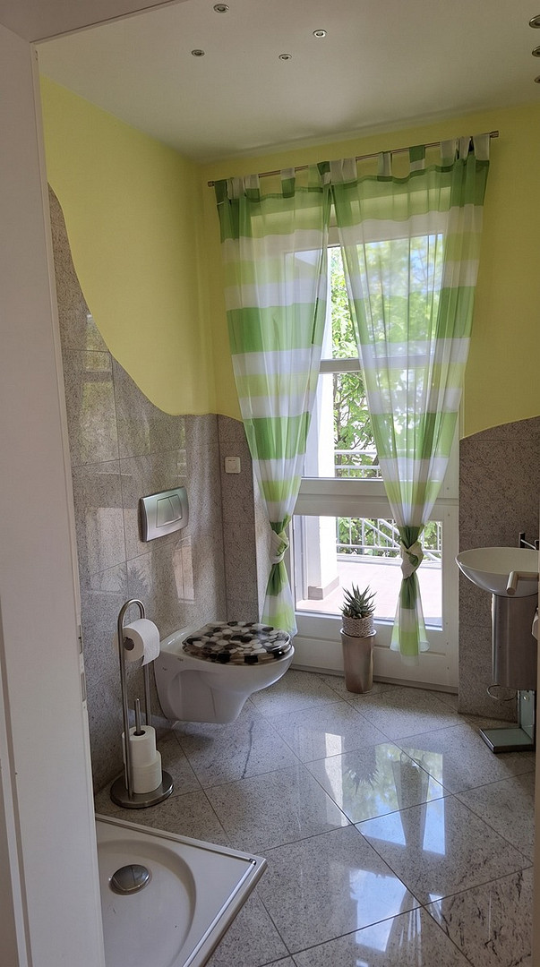 Von Privat: Individuelles Architektenhaus mit Galerie & Garten – Fürth – 90768 Fürth(Vach) – Vorschaubild 12