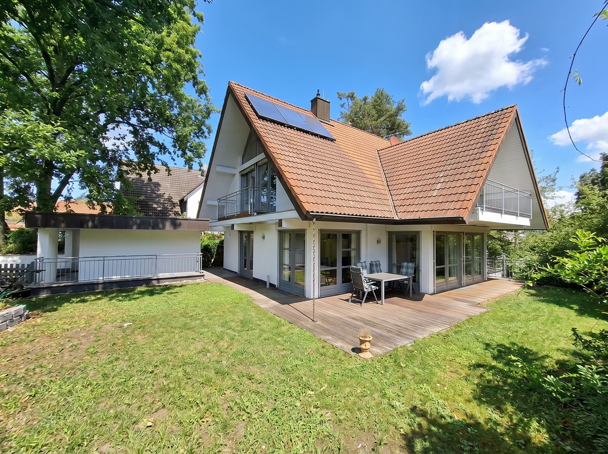 Von Privat: Individuelles Architektenhaus mit Galerie & Garten – Fürth – 90768 Fürth(Vach) – Vorschaubild 2