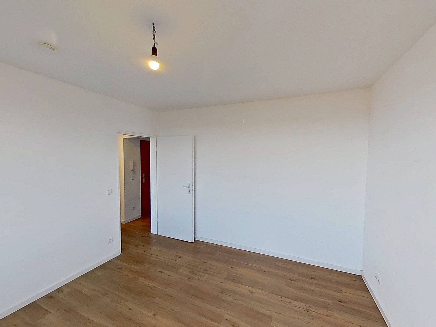 Moderne 3-Zimmer-Wohnung mit BALKON und toller Aussicht in Lübeck-St. Jürgen – 23562 Lübeck(Hüxtertor/Mühlentor/Gärtnergasse) – Vorschaubild 5
