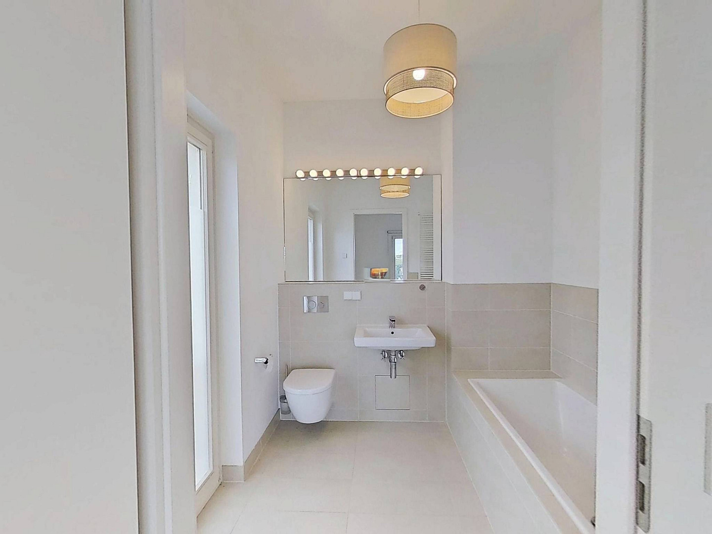 Exklusiver 2-Zimmer-Neubau mit 2 BALKONEN, EBK, Concierge-Service uvm. in den begehrten Heinrich-Heine-Gärten – 40549 Düsseldorf(Heerdt) – Vorschaubild 12