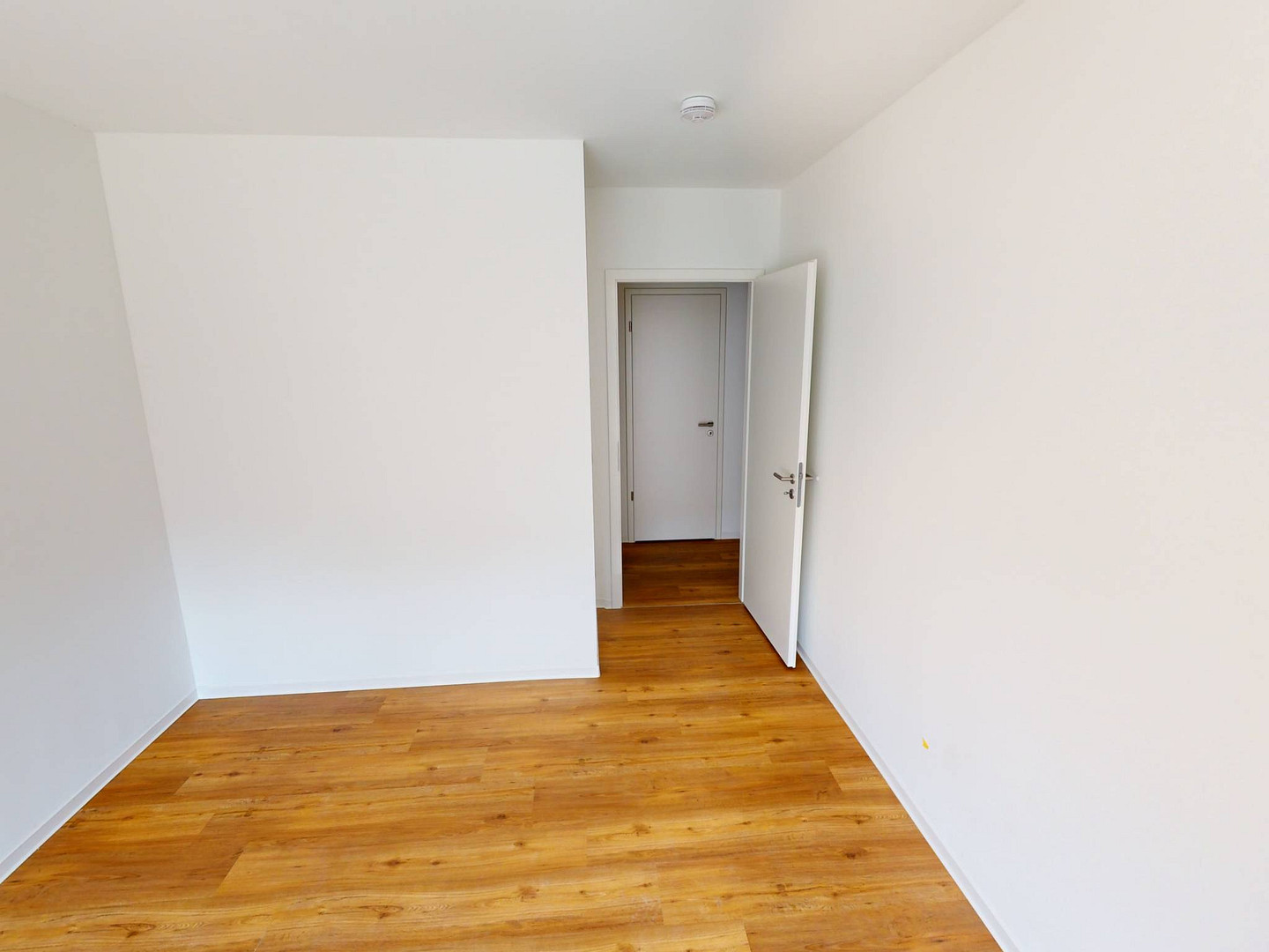 Moderne 2-Zimmer-Wohnung mit EBK und BALKON im Neubauquartier FIELD 4 – 68167 Mannheim – Vorschaubild 6