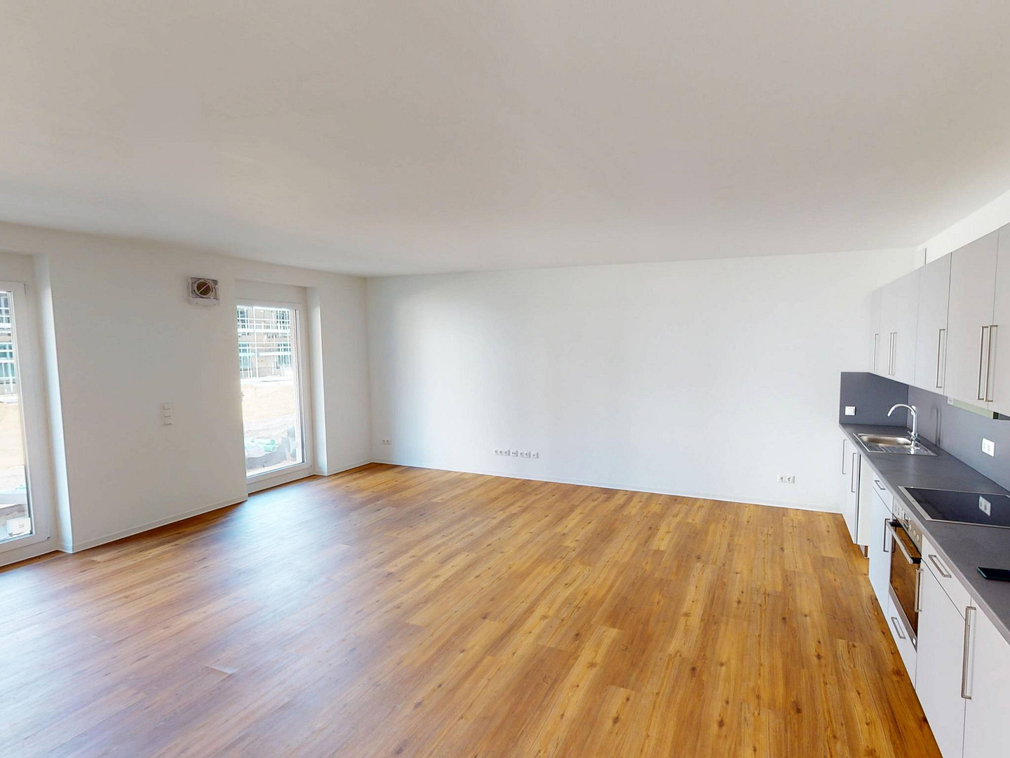 Hell und modern: Große 4-Zimmer-Wohnung mit EBK, 2 BÄDERN und BALKON im Neubauquartier FIELD 4 – 68167 Mannheim – Vorschaubild 2