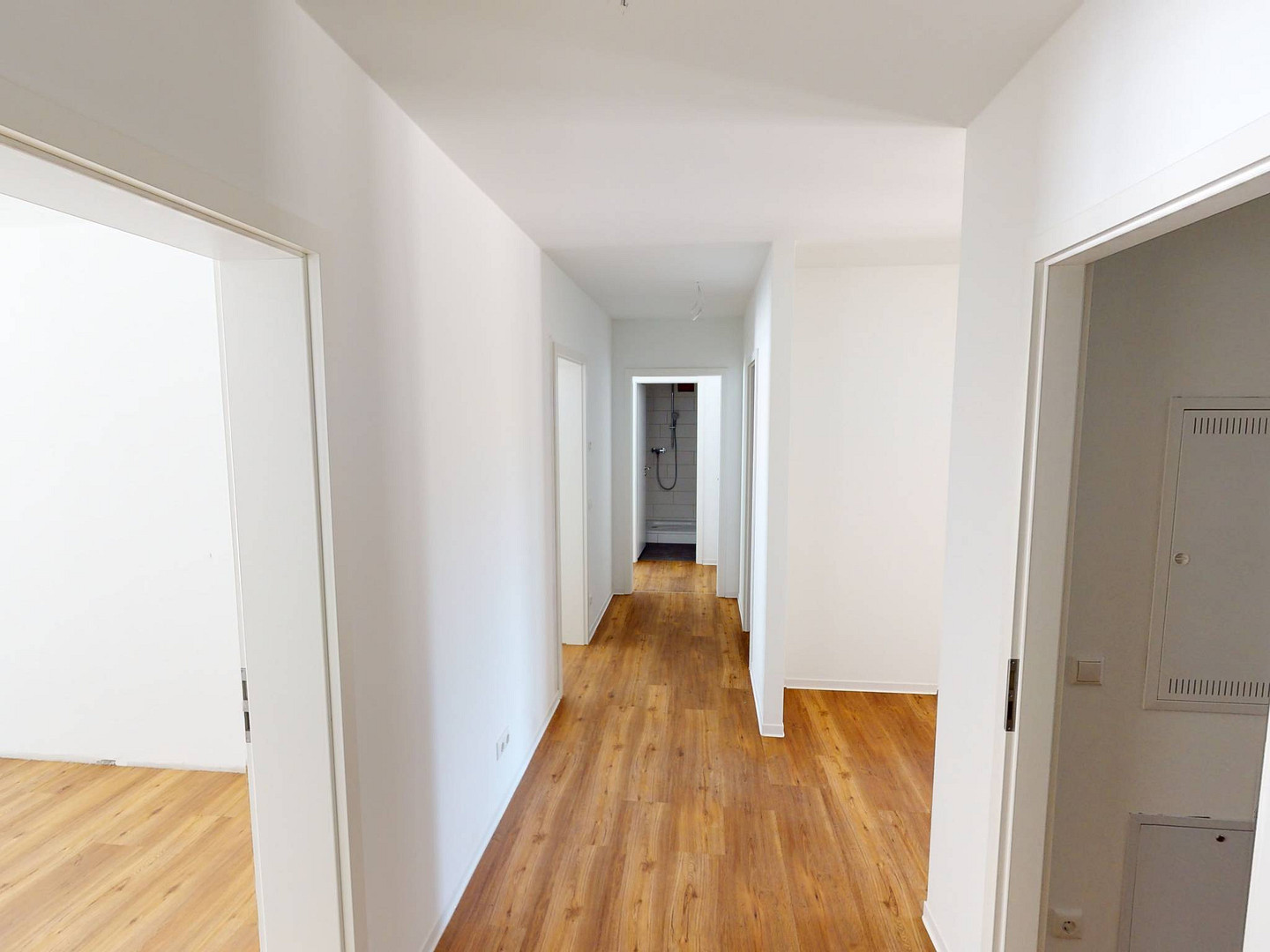 Helle 4-Zimmer-Wohnung mit EBK, 2 BÄDERN und TERRASSE im Neubauquartier FIELD 4 – 68167 Mannheim – Vorschaubild 16