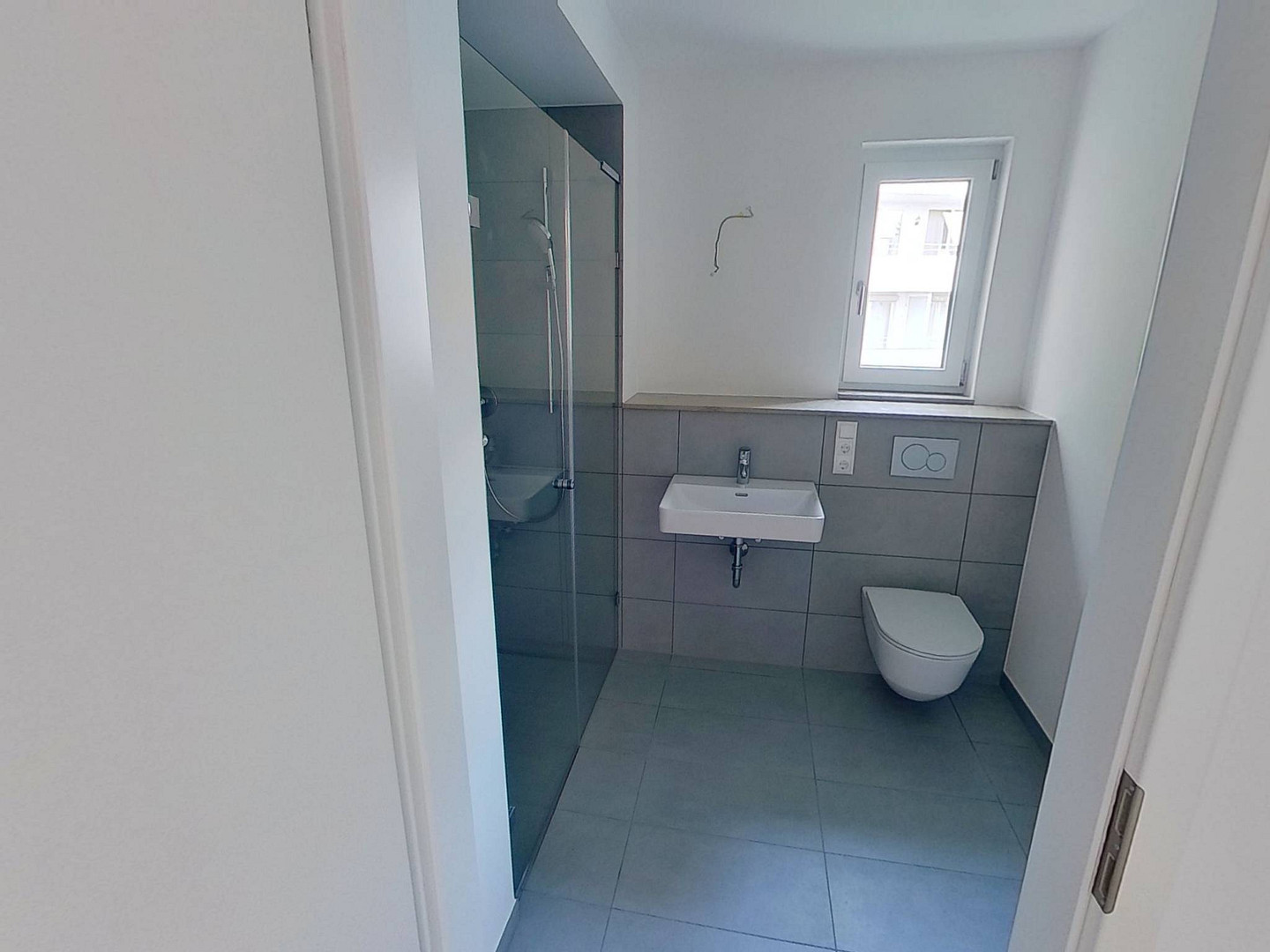 Moderne 2-Zimmer-Neubauwohnung mit Balkon und direktem Blick auf den Volksgarten – Foto 8