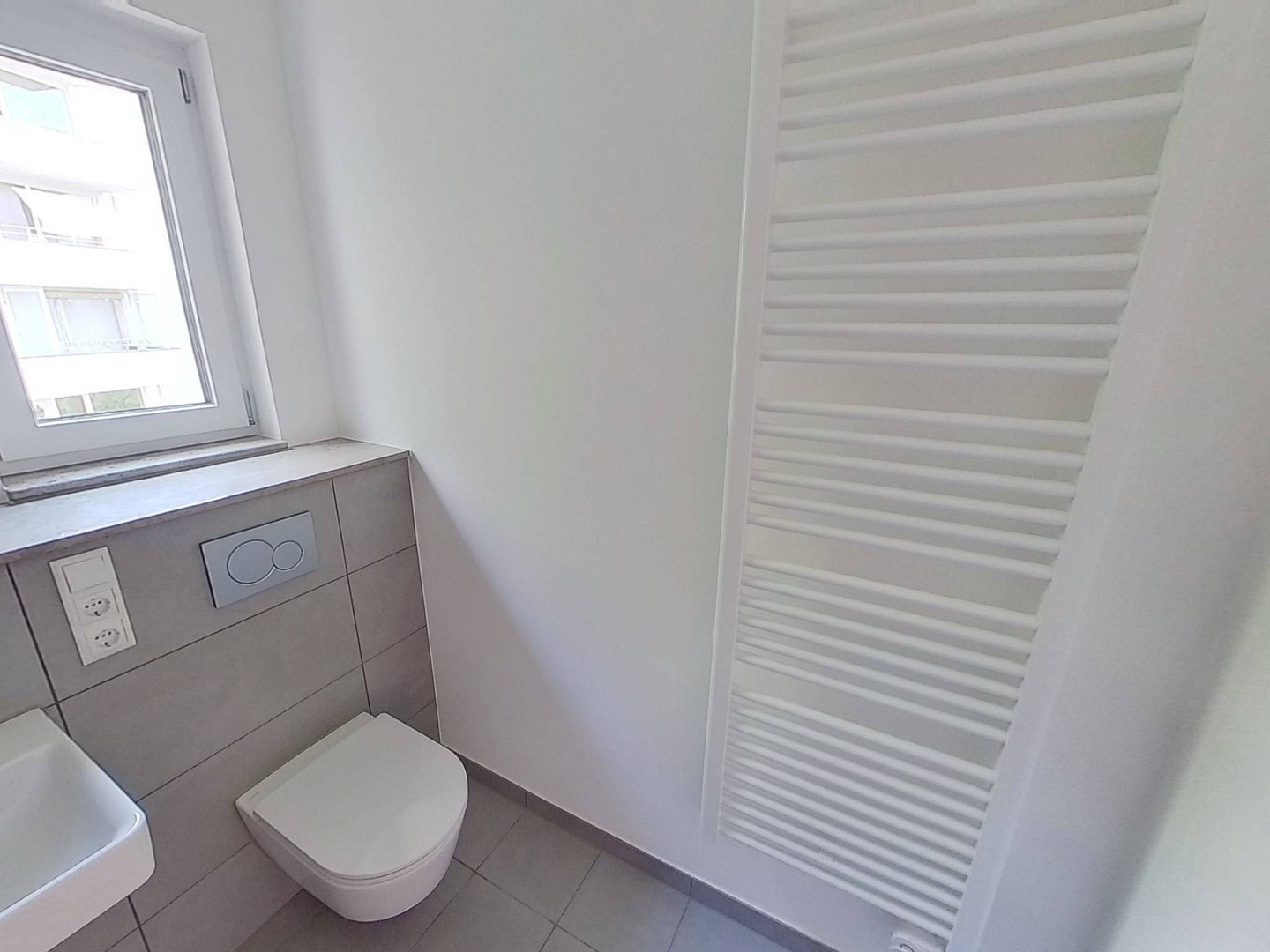 Moderne 2-Zimmer-Neubauwohnung mit Balkon und direktem Blick auf den Volksgarten – Foto 9