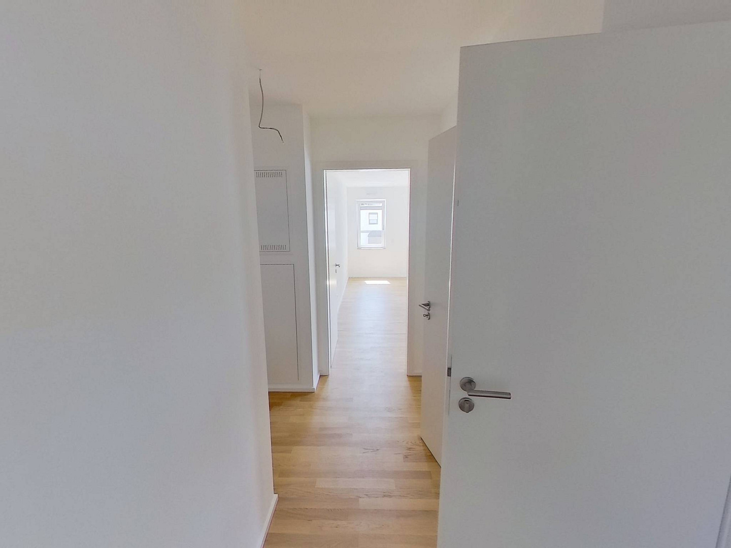 Moderne 2-Zimmer-Neubauwohnung mit Balkon und direktem Blick auf den Volksgarten – Foto 11