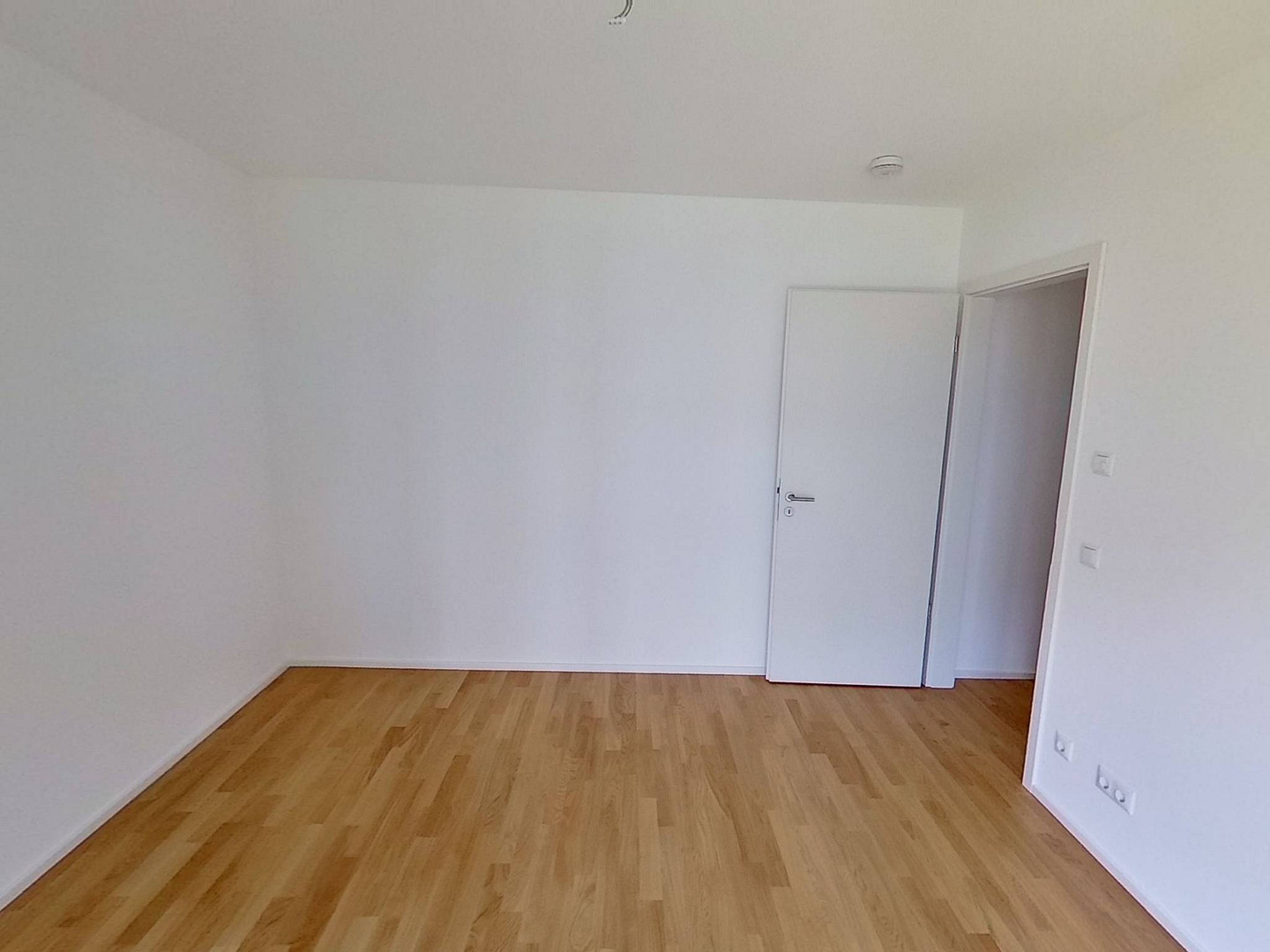 Moderne 2-Zimmer-Neubauwohnung mit Balkon und direktem Blick auf den Volksgarten – Foto 7