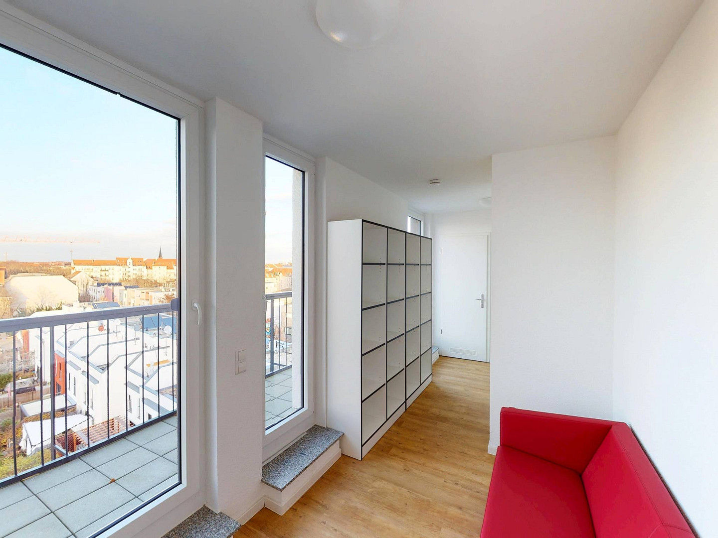 ** Modernes, vollmöbliertes 1-Zimmer-Apartment mit EINBAUKÜCHE und gemeinschaftlicher DACHTERRASSE ** – 4317 Leipzig(Reudnitz-Thonberg) – Vorschaubild 5