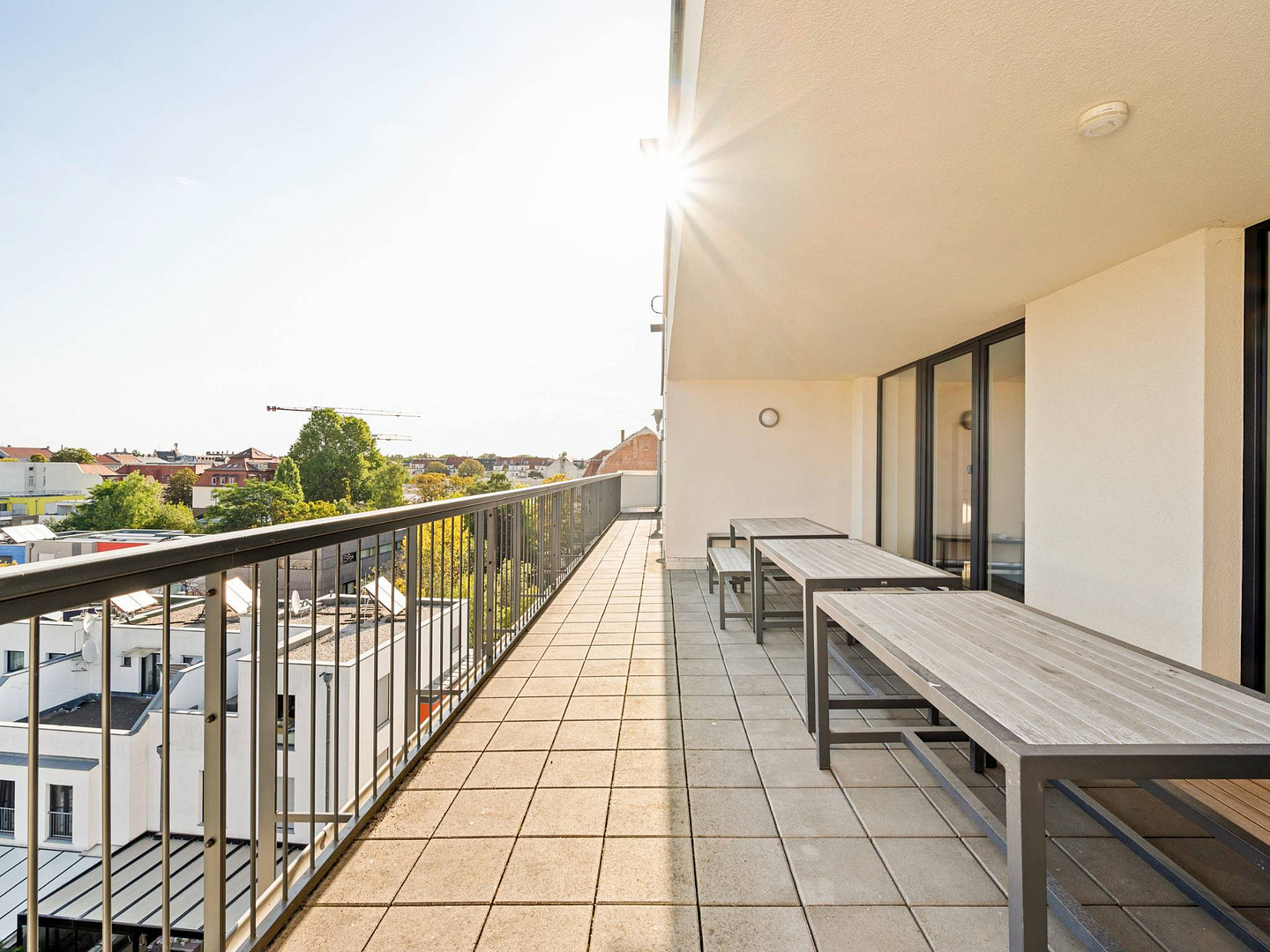 ** Modernes, vollmöbliertes 1-Zimmer-Apartment mit EINBAUKÜCHE und gemeinschaftlicher DACHTERRASSE ** – 4317 Leipzig(Reudnitz-Thonberg) – Vorschaubild 7