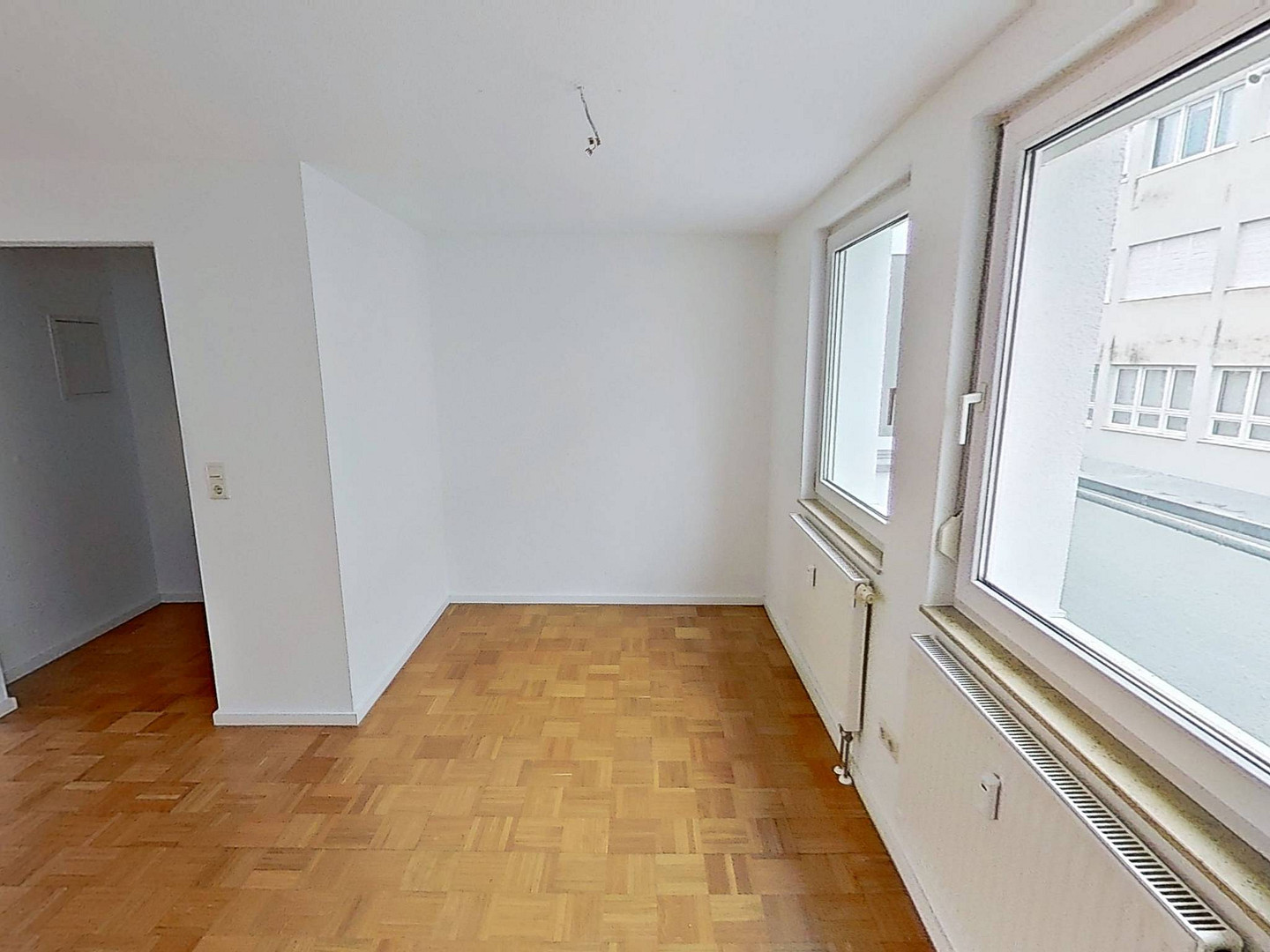 Helle 2-Zimmer-Wohnung mit EBK und Balkon in Stuttgart – Foto 5